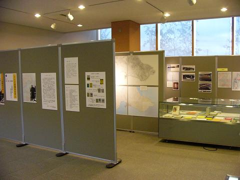 ���َs�������}���ى��̗l�q